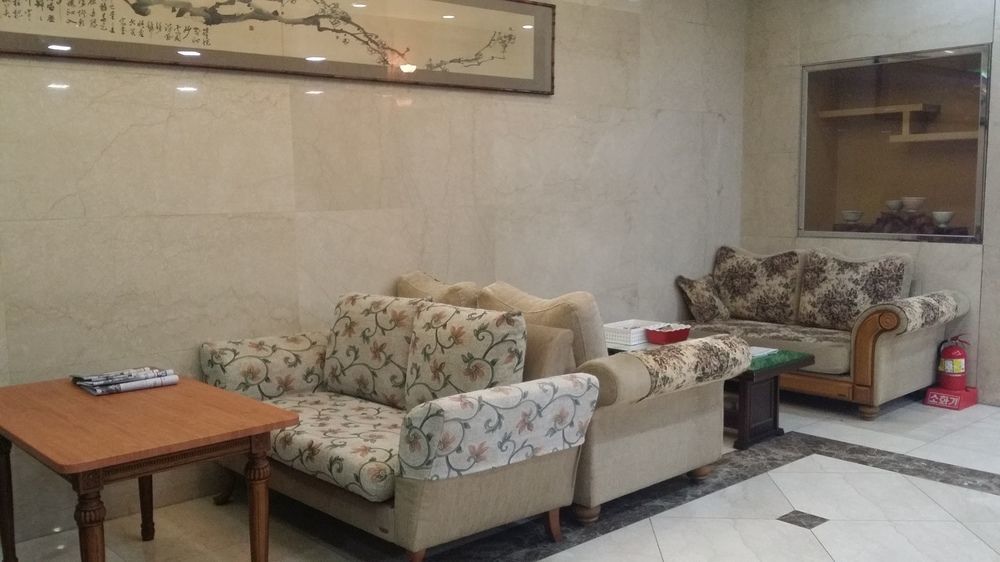 Gallery Tourist Hotel Чхонджу Екстер'єр фото