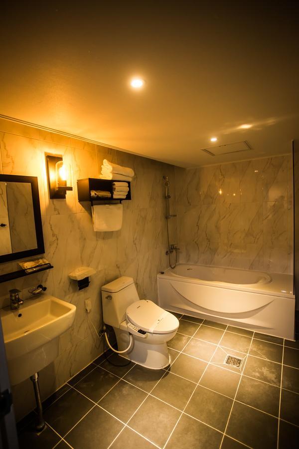 Gallery Tourist Hotel Чхонджу Екстер'єр фото