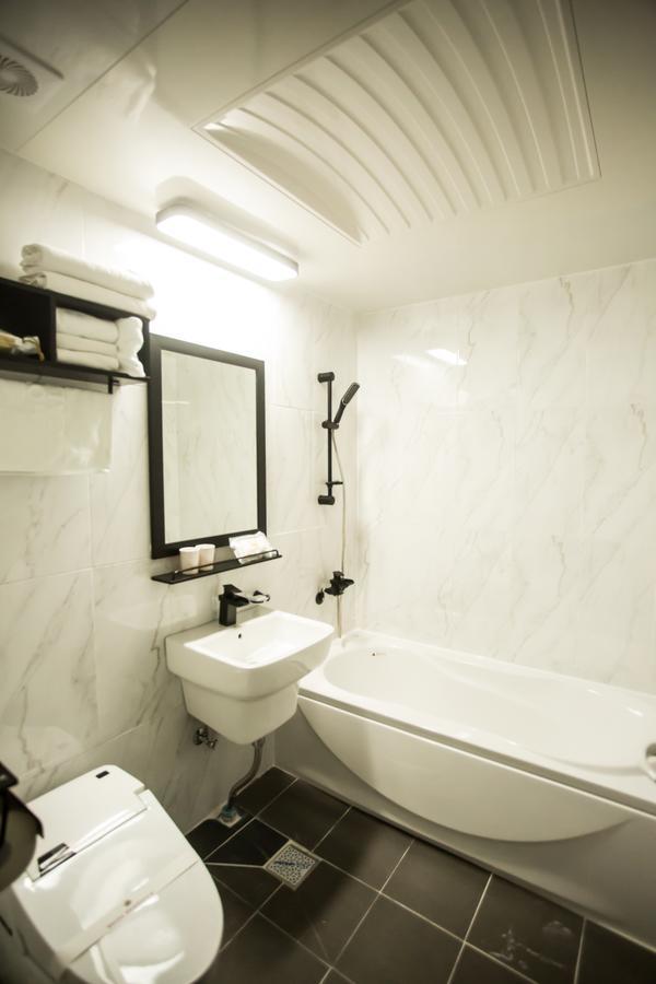Gallery Tourist Hotel Чхонджу Екстер'єр фото