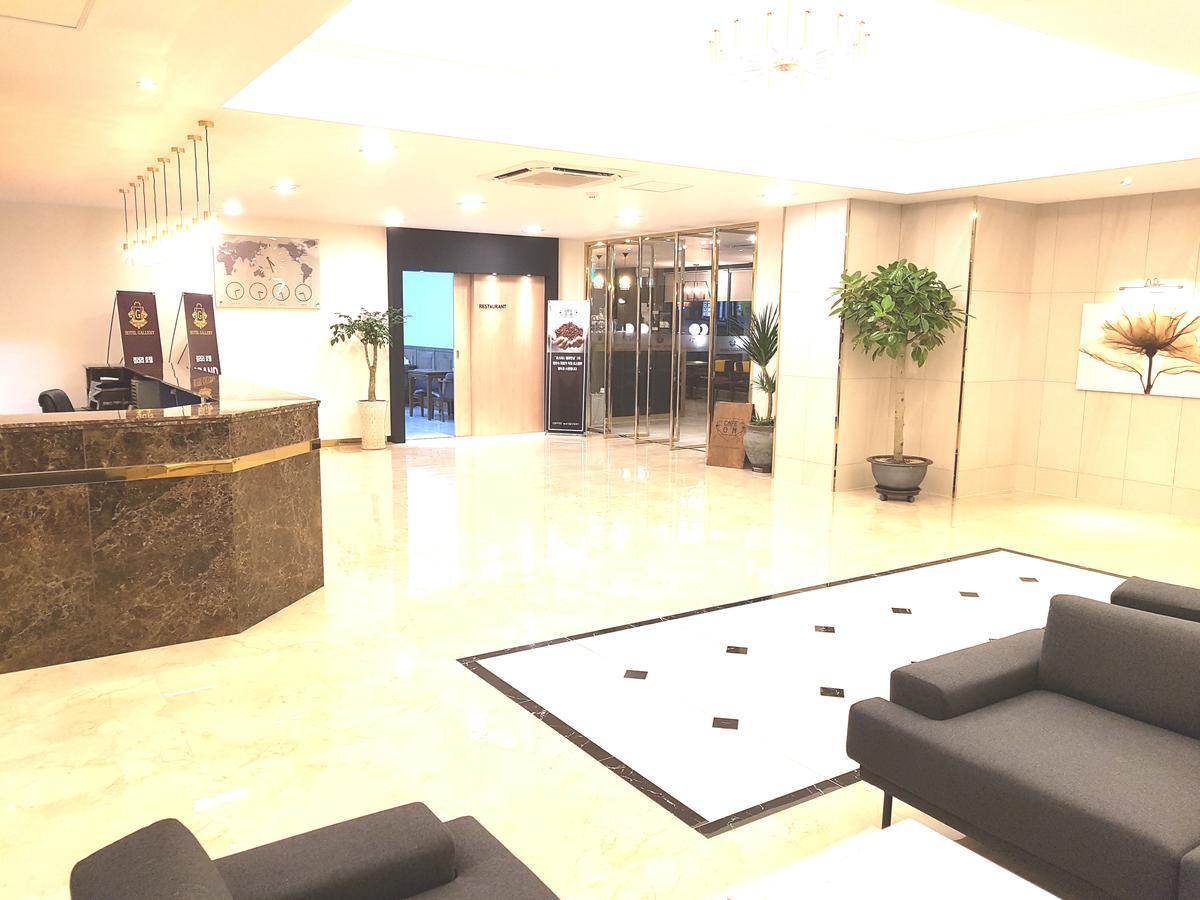 Gallery Tourist Hotel Чхонджу Екстер'єр фото
